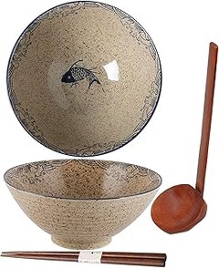Disfruta de deliciosas recetas de ramen en cuencos de cerámica